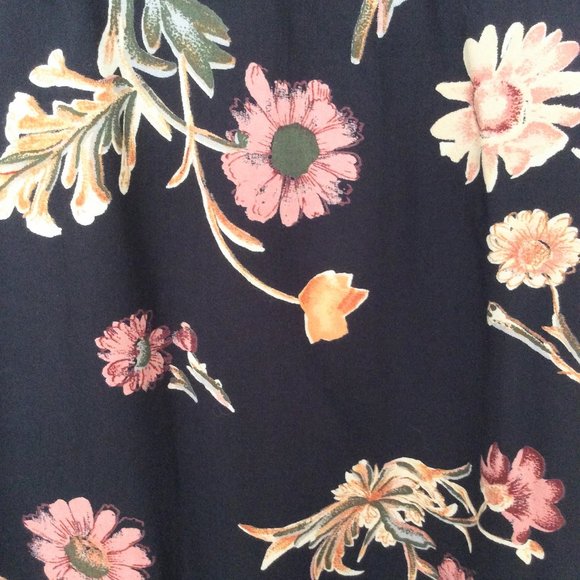 Ultra Pink Black & Floral Midi Skirt Size 9 - Picture 3 of 6